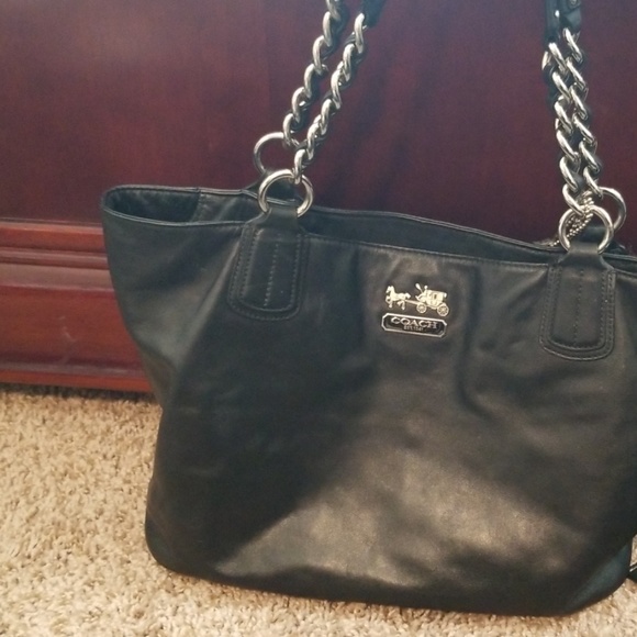 Coach purse - Picture 2 of 5